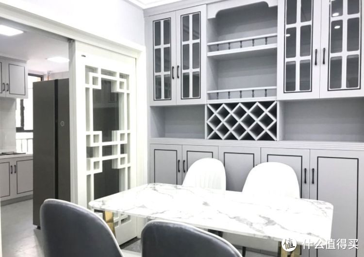 119㎡現(xiàn)代簡約三居室，20萬全包給熟人裝修，還沒開始入住先曬曬