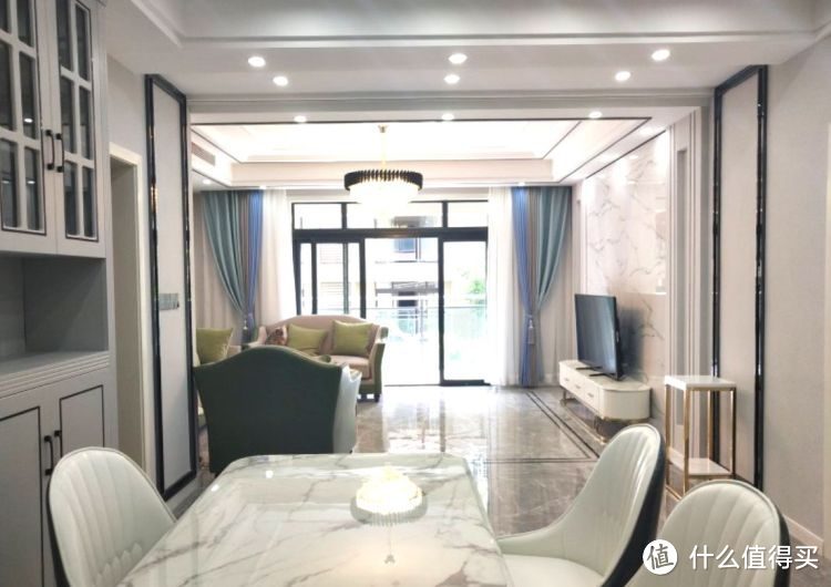 119㎡現(xiàn)代簡約三居室，20萬全包給熟人裝修，還沒開始入住先曬曬