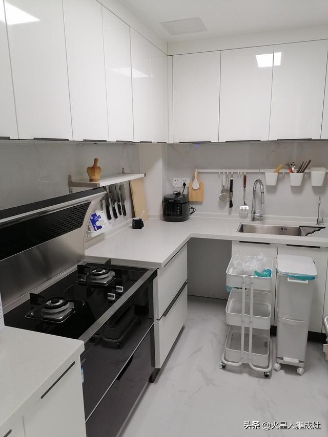 看完5平米的小廚房裝修，被種草這些超實(shí)用的設(shè)計(jì)