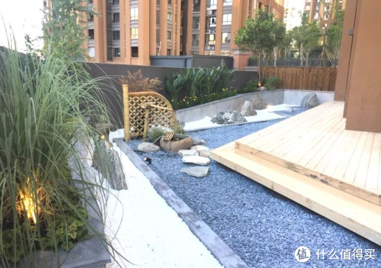 ?買低樓層82㎡新房，花25萬裝修，主要就為了這100㎡豪華大露臺