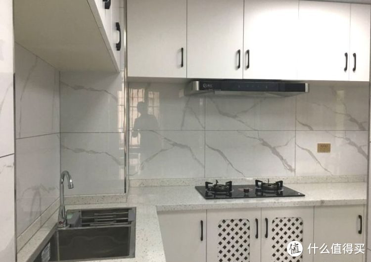 買不起別墅可以看看躍層，128㎡三室兩廳大躍層，堪稱空中別墅