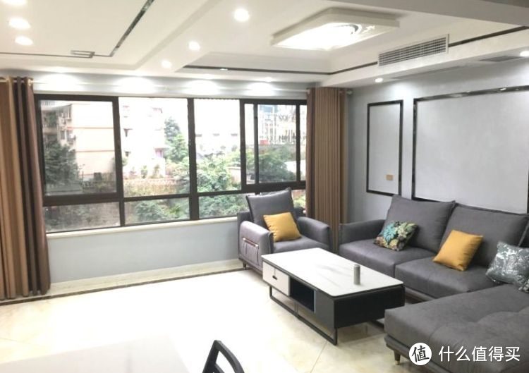 買不起別墅可以看看躍層，128㎡三室兩廳大躍層，堪稱空中別墅