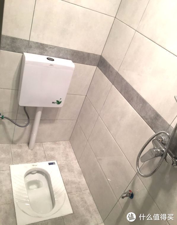 買不起別墅可以看看躍層，128㎡三室兩廳大躍層，堪稱空中別墅