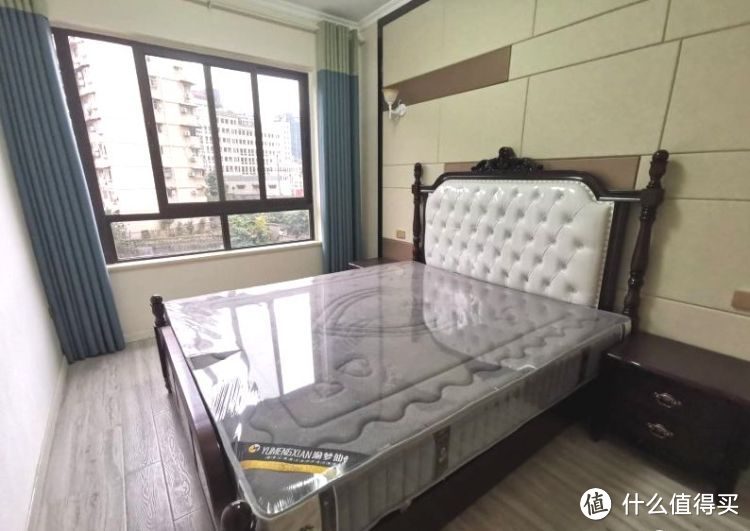 買不起別墅可以看看躍層，128㎡三室兩廳大躍層，堪稱空中別墅