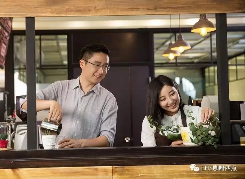 咖啡廳裝修_108平米3室1廳裝修設(shè)計(jì)圖_詩(shī)之歐專(zhuān)廳裝修圖片