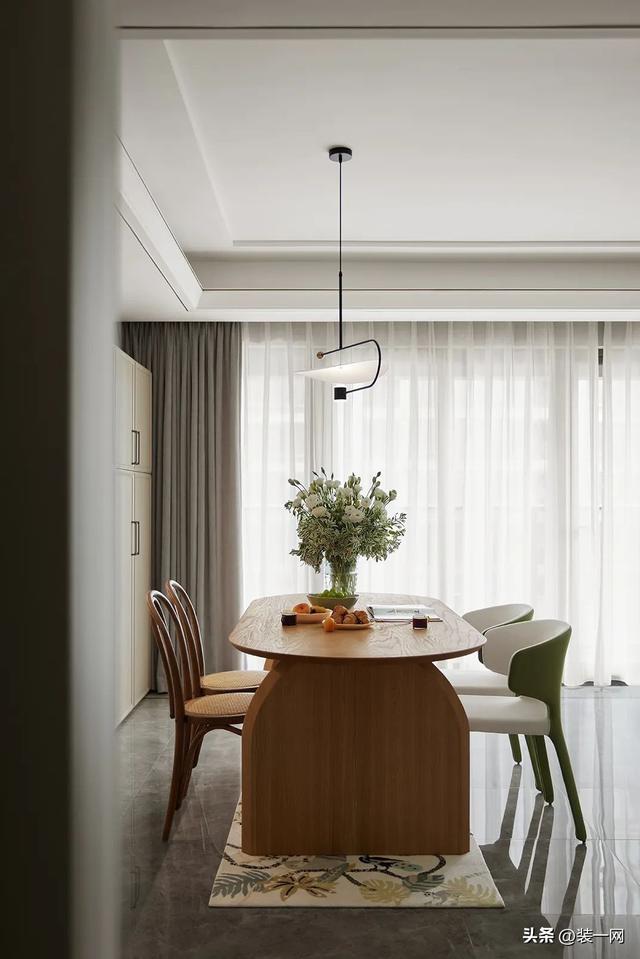 房屋浪漫布置圖片(95平米法式風格裝修，輕奢浪漫居所，姐妹們的夢想小家)(圖6)