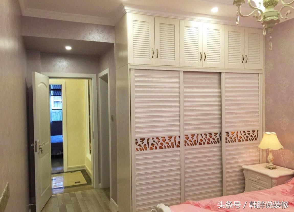 客廳裝修樣板房_婚房客廳裝修效果圖_客廳明亮裝修樣板