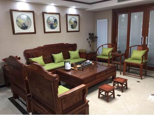 婆婆40萬裝修新房，效果真是無語了！閨蜜：可以拍古裝劇了！