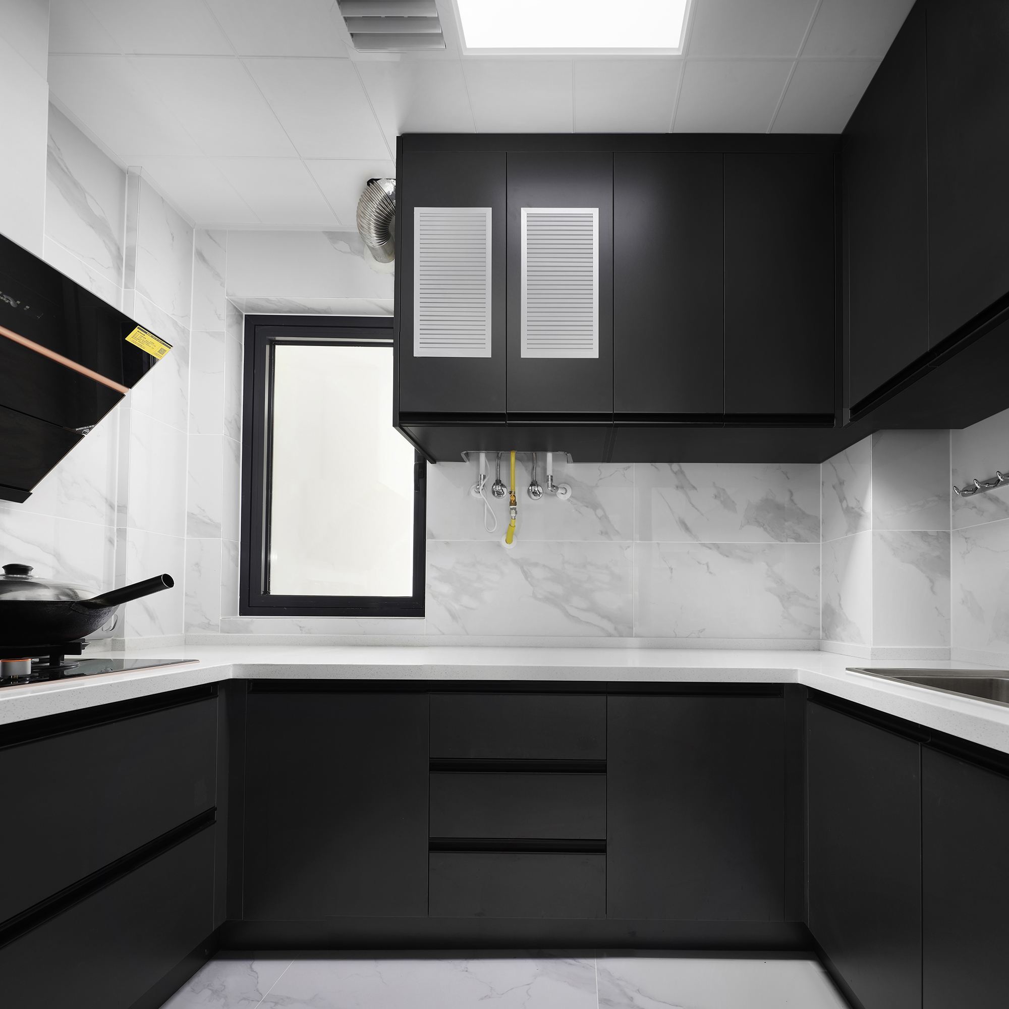 房子想裝修，五種受歡迎櫥柜顏色，這幾種顏色太賞心悅目了！