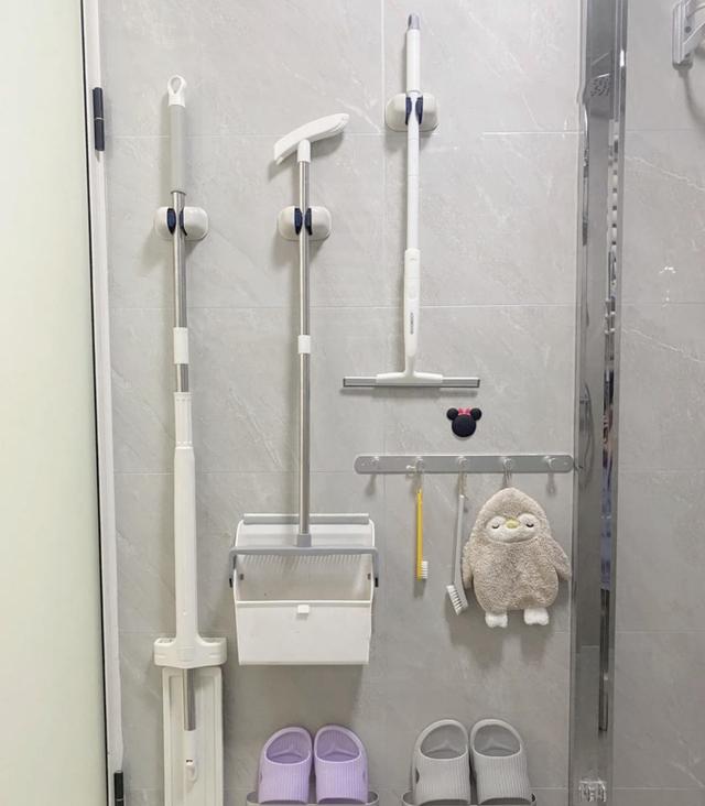 廁所貼廣告效果_130平米裝修效果圖 最精美的現代簡約裝修效果_廁所裝修效果圖