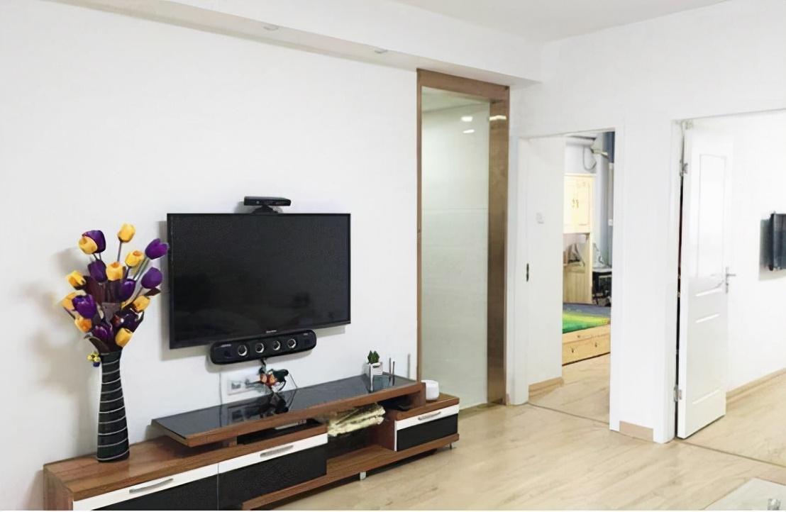 老公不顧家人反對，硬要把陽臺改成廚房，完工后鄰居都跳起來了