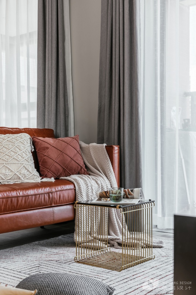 臥室床裝修效果圖打通2套小公寓，獲得舒適的生活北歐極簡(jiǎn)臥室設(shè)計(jì)圖片賞析