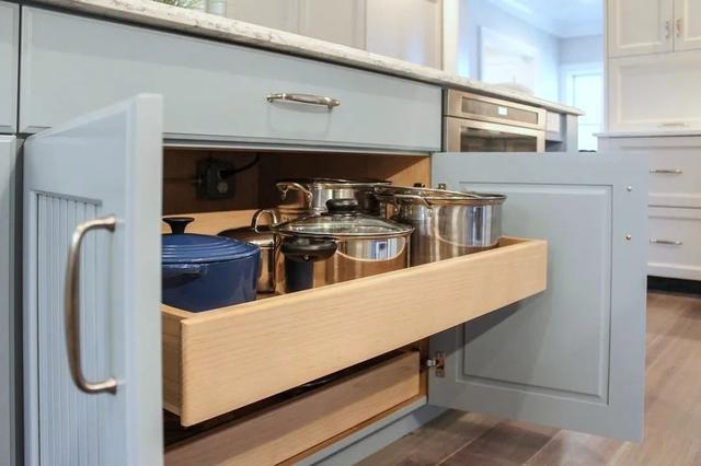 東莞裝修半包：廚房不好用？小戶型廚房櫥柜試試這樣裝