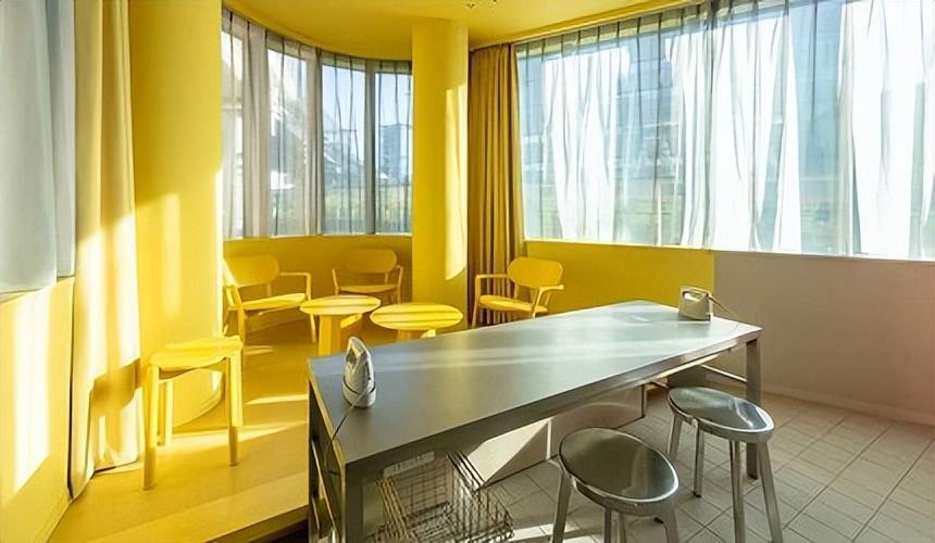 飯店裝修效果圖大全_書房裝修效果簡(jiǎn)約圖_飯店壁紙墻面裝修效果圖片