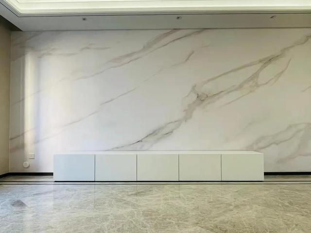 乳膠漆可以刷木板嗎書柜，乳膠漆可以刷木板嗎有甲醛嗎