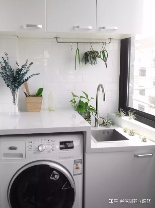 陽臺裝修安裝石材需注意，細(xì)節(jié)不能忽視，否則出現(xiàn)問題還得重裝