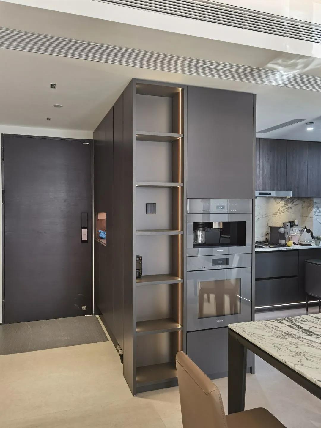 122㎡全屋高能：玄關(guān)收納/無吊頂/觀景陽臺，贊！