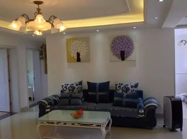 室內裝修效果圖_室內手繪效果圖呢圖網(wǎng)_自助餐廳裝修效果工業(yè)風圖