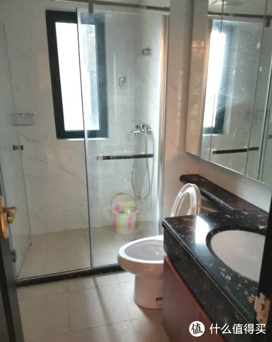 首付10萬(wàn)入手的單身公寓，51㎡一室一廳恒大精裝房，月供1200元