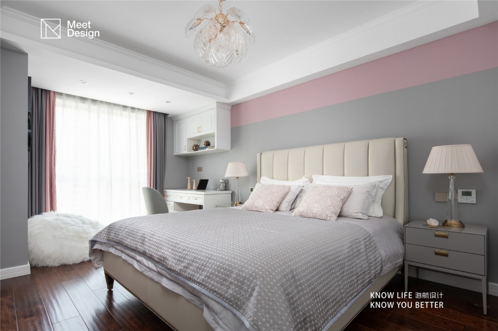 臥室窗簾2裝修效果圖優(yōu)雅歐式，帶你探秘融化在奶油里歐式豪華臥室設(shè)計(jì)圖片賞析