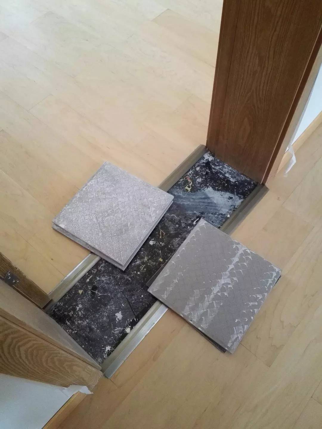 門(mén)檻石價(jià)格_門(mén)檻石裝修效果圖_入戶(hù)門(mén)檻石裝修效果圖