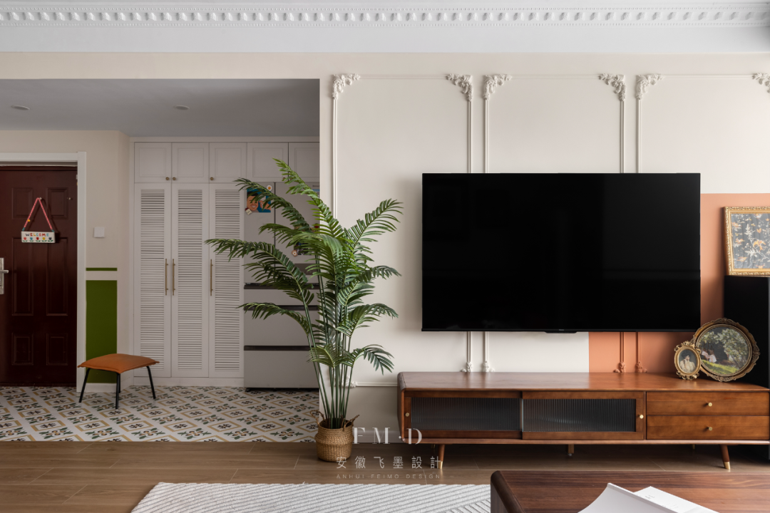 95㎡老房爆改復(fù)古法式風(fēng)，堪稱打工人裝修模板！這錢花得太值了