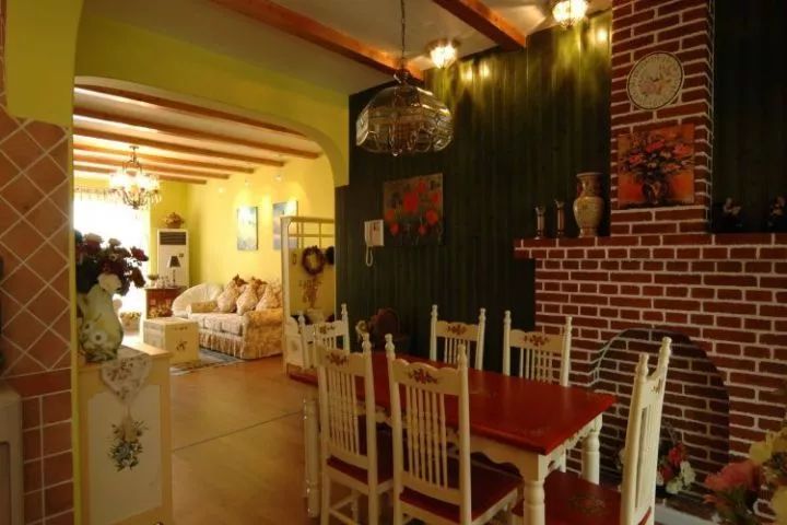 小戶(hù)型地中海風(fēng)格裝修圖片大全_裝修風(fēng)格大全_簡(jiǎn)歐風(fēng)格臥室裝修效果圖大全