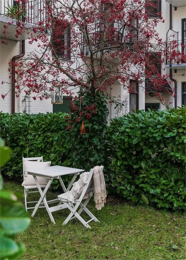 老公堅(jiān)持把房子買在一樓，96平還帶個(gè)小院，完工效果太漂亮了吧