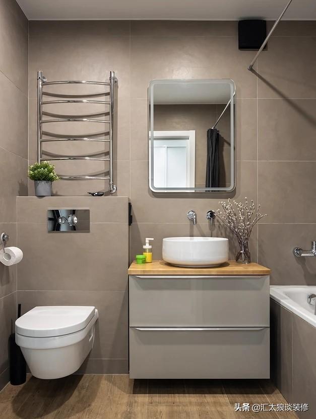 都是小戶型都是簡裝，我家裝完像出租房，她家卻有氣質(zhì)多了，佩服