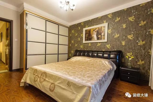 臥室陽臺(tái)裝修效果圖片_臥室裝修效果_女生臥室裝修效果圖